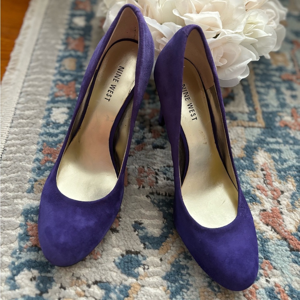 Nine West purple heels